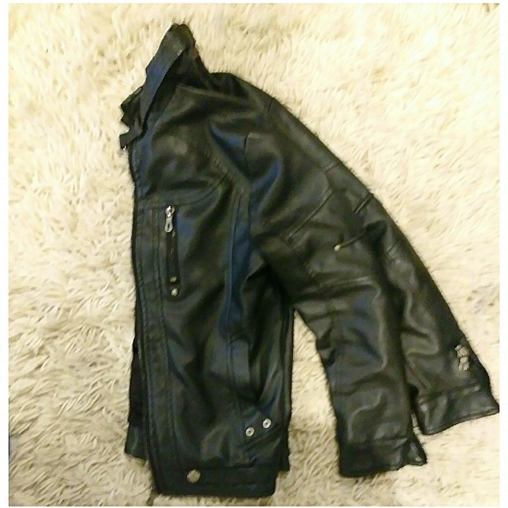 Leather Jacket - Picture 3 of 3